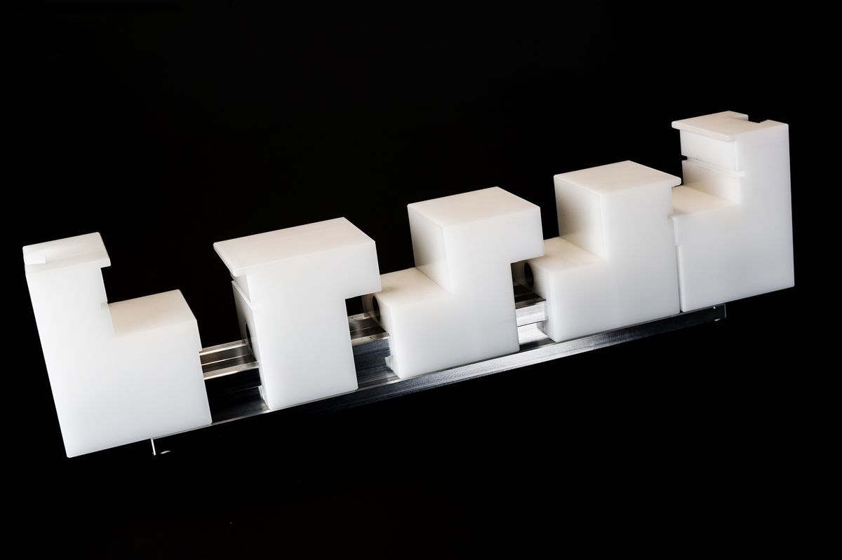 lavorazioni-cnc-plastica-limentra-
